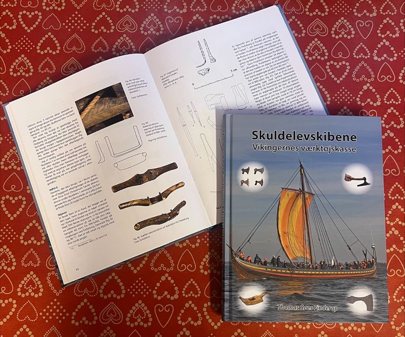 Skuldelevskibene, bok om vikingenes verktøykasse